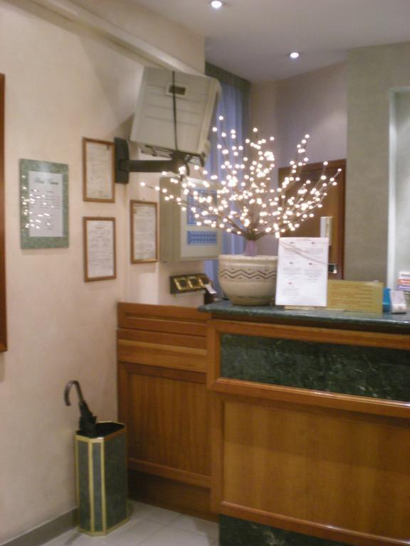 Hotel Argentina Рим Экстерьер фото